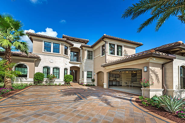 Best Driveway Pavers Near Me  in Roslyn, NY